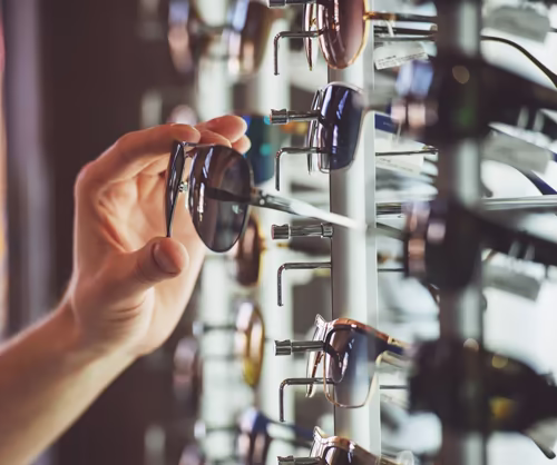 Zonnebrilglazen haal je bij Kluin opticiens